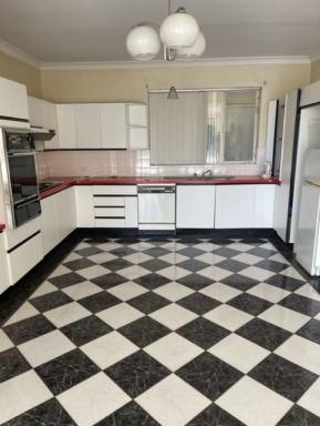 Unit Leased - SA - Woodville West - 5011 - Refurbished Large One Bedroom PLUS small study, Apartment unit with Large Living area , Great location.  (Image 2)