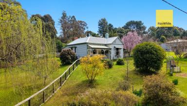 House For Sale - WA - Bridgetown - 6255 - Elegant Country Cottage  (Image 2)