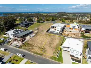Residential Block For Sale - NSW - Red Head - 2430 - Your Coastal Dream Awaits  (Image 2)