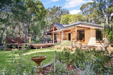 Acreage/Semi-rural For Sale - WA - Burnside - 6285 - PRIVATE BUSHLAND RETREAT IN A BLUE-RIBBON LOCATION  (Image 2)
