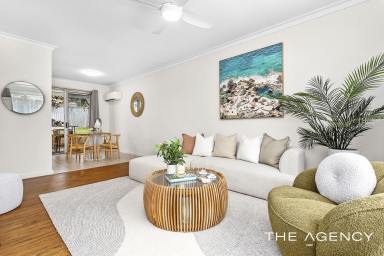 Duplex/Semi-detached For Sale - WA - Karrinyup - 6018 - Fantastic Duplex in the Perfect Location!  (Image 2)