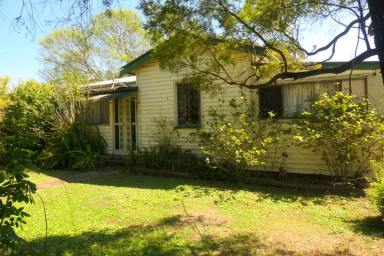 House For Sale - NSW - Tabulam - 2469 - ROSE COTTAGE ON THE RIVER  (Image 2)