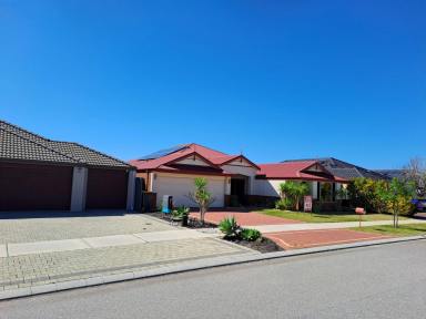 House For Sale - WA - Aveley - 6069 - Perfect Family Home  (Image 2)