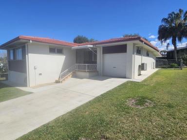 House For Sale - QLD - Gympie - 4570 - STARTERS DELIGHT  (Image 2)