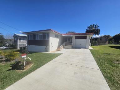 House For Sale - QLD - Gympie - 4570 - STARTERS DELIGHT  (Image 2)