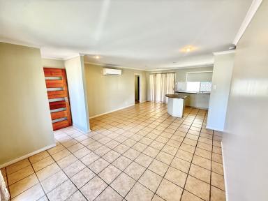 House For Sale - QLD - Mackay - 4740 - LOW BODY CORPORATE UNIT WITH BIG POTENTIAL  (Image 2)