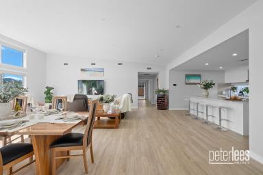 House For Sale - TAS - Coles Bay - 7215 - Where Modern Luxury Meets Tasmania's East Coast  (Image 2)