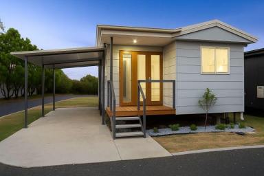 House For Lease - QLD - Park Ridge - 4125 - Home for Rent... NO BOND... NO LOCK IN LEASE/CONTRACT... 40+ Living  (Image 2)
