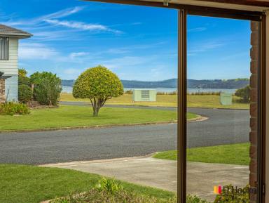 House For Sale - NSW - Maloneys Beach - 2536 - Sea Change Opportunity, low maintenance Coast Living  -  Only 125m to the Beach !  (Image 2)