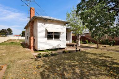House For Sale - VIC - Mildura - 3500 - Nest or Invest  (Image 2)