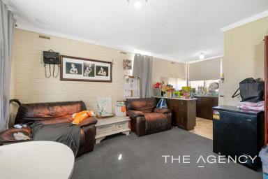 Unit For Sale - WA - Rockingham - 6168 - Smart Buying Near the Foreshore  (Image 2)