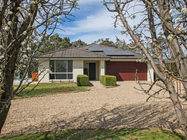 House For Sale - NSW - Bundanoon - 2578 - Resort Living Every Day  (Image 2)