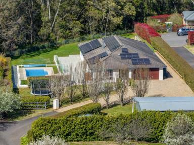 House For Sale - NSW - Bundanoon - 2578 - Resort Living Every Day  (Image 2)