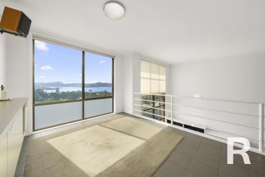 Unit For Lease - TAS - Sandy Bay - 7005 - Townhouse with a View!  (Image 2)