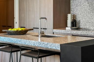 Apartment For Sale - VIC - Melbourne - 3000 - Luxury Living with Breath-taking Views  (Image 2)
