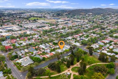 House For Lease - NSW - Wagga Wagga - 2650 - HERTIAGE ON FOX  (Image 2)