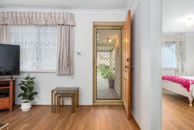 Villa For Sale - WA - Safety Bay - 6169 - Easy-care living in a friendly over 55’s community  (Image 2)