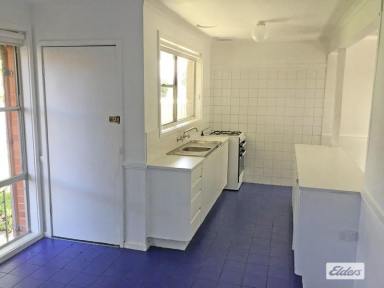 House For Lease - VIC - Kennington - 3550 - Conveniently located 3 bedroom house in popular Kennington  (Image 2)