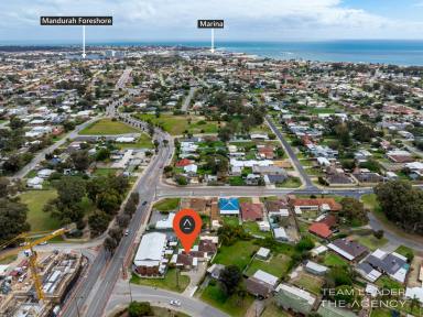 Duplex/Semi-detached For Sale - WA - Mandurah - 6210 - Charming Duplex on 521sqm – No Strata Fees  (Image 2)