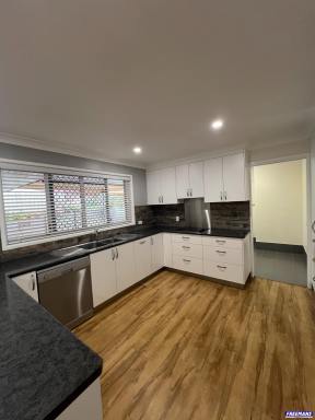 House For Lease - QLD - Kingaroy - 4610 - Lovely Established Home on 1,332 m² Allotment  (Image 2)