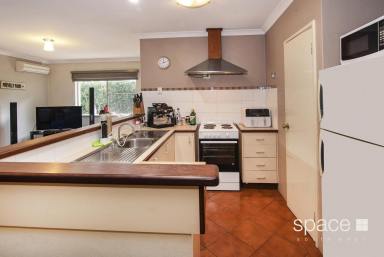 House For Sale - WA - Margaret River - 6285 - Peaceful Location  (Image 2)