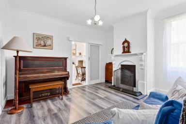 House Auction - NSW - Goulburn - 2580 - Charming Cottage in Top Location!  (Image 2)