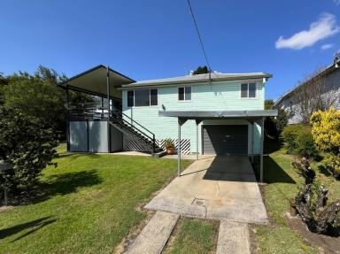 House For Sale - NSW - Kyogle - 2474 - ENTERTAINERS DELIGHT  (Image 2)