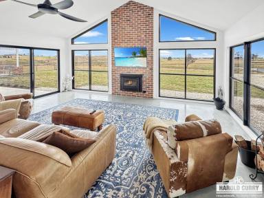Acreage/Semi-rural For Sale - NSW - Tenterfield - 2372 - Stunning Rural Retreat - New Home on 33 Acres in Bryans Gap.....  (Image 2)