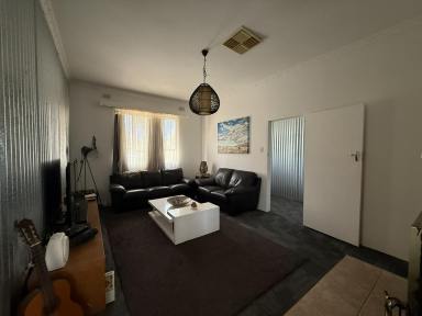 House For Sale - SA - Hawker - 5434 - Flinders Ranges Escape | Solid Family Home in Hawker  (Image 2)