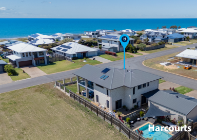 House For Sale - QLD - Elliott Heads - 4670 - Your Coastal Sanctuary Awaits  (Image 2)