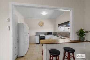 House For Sale - QLD - Forest Hill - 4342 - A Real Head Turner  (Image 2)