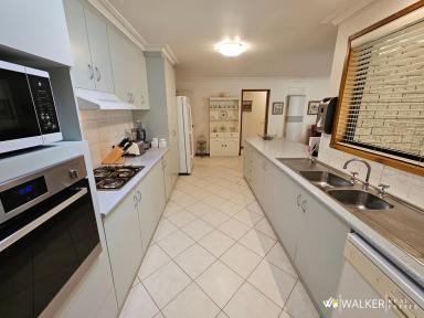 House For Sale - VIC - Kyabram - 3620 - "Family Home with Pool"  (Image 2)
