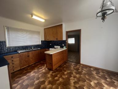 House For Lease - VIC - Horsham - 3400 - Cosy Home in Perfect Location  (Image 2)