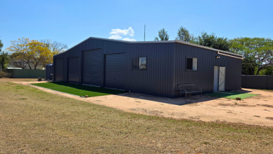 Residential Block For Sale - QLD - Gayndah - 4625 - 1 Acre Block in the Heart of Gayndah, Queensland  (Image 2)