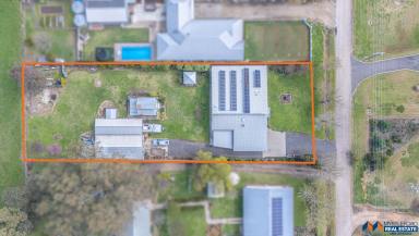 House For Sale - VIC - Whorouly - 3735 - Whorouly Wonder  (Image 2)