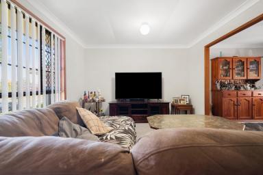 House For Sale - NSW - Raymond Terrace - 2324 - PRIME LOCATION WITH GREAT INVESTMENT POTENTIAL!  (Image 2)