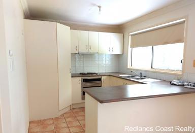 House For Sale - QLD - Macleay Island - 4184 - Charming Cottage-Style Home with Leafy Outlook !  (Image 2)