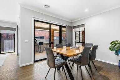 House For Sale - VIC - Junortoun - 3551 - Modern Family Living with Space, Style & Functionality  (Image 2)