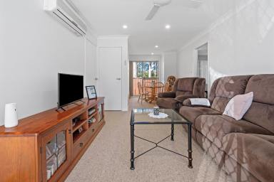 Unit For Sale - NSW - Raymond Terrace - 2324 - DOWNSIZE, INVEST OR NEST!  (Image 2)