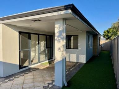 House Leased - WA - Forrestfield - 6058 - Spacious 5x2 Family Home Open Plan Living, Low Maintenance, Caravan Boat Space  (Image 2)