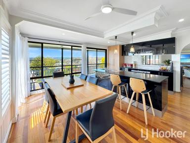 House For Sale - NSW - Inverell - 2360 - Views, Space & Style – All in One  (Image 2)