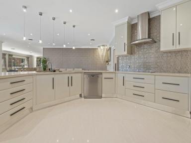 House For Sale - NSW - Young - 2594 - Southern Highland Style  (Image 2)