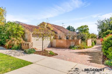 Villa For Sale - WA - Como - 6152 - INVITING & FULL OF APPEAL  (Image 2)