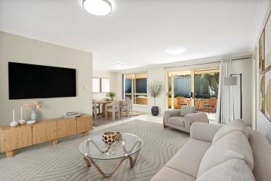 Townhouse For Sale - NSW - Keiraville - 2500 - Spacious & Stylish 3-Bedroom Townhouse in Premium Location  (Image 2)