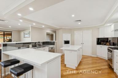 House For Sale - WA - Henley Brook - 6055 - THE ONE YOU HAVE BEEN WAITING FOR...  (Image 2)