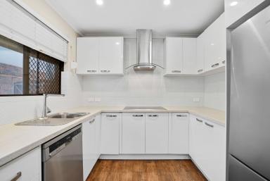 House For Sale - WA - Beechboro - 6063 - ABSOLUTELY PERFECT AND SECURE THIS TASTEFULLY RENOVATED PROPERTY HAS IT ALL  (Image 2)
