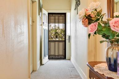 House For Sale - NSW - Coomealla - 2717 - Walk to School  (Image 2)