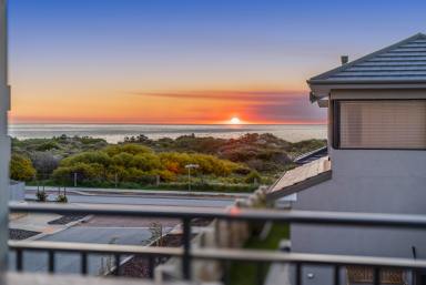 House For Sale - WA - Madora Bay - 6210 - BEACHSIDE LUXURY  (Image 2)
