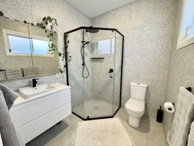 Unit For Lease - NSW - Old Bar - 2430 - Spacious 3-Bedroom Modern Unit - Riverside Estate, Old Bar  (Image 2)
