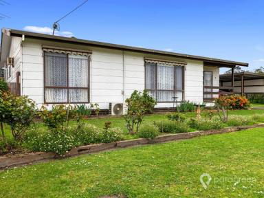 House For Sale - VIC - Foster - 3960 - LOCATION LOCATION & A MOVE IN READY NEAT TIDY HOME  (Image 2)